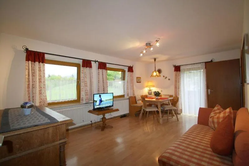Bachbauernhof Apartment Bayerisch Gmain