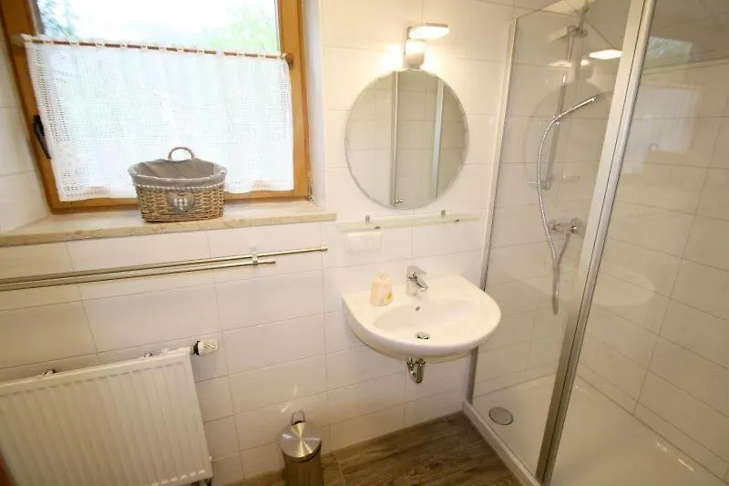 Bachbauernhof Apartment Bayerisch Gmain